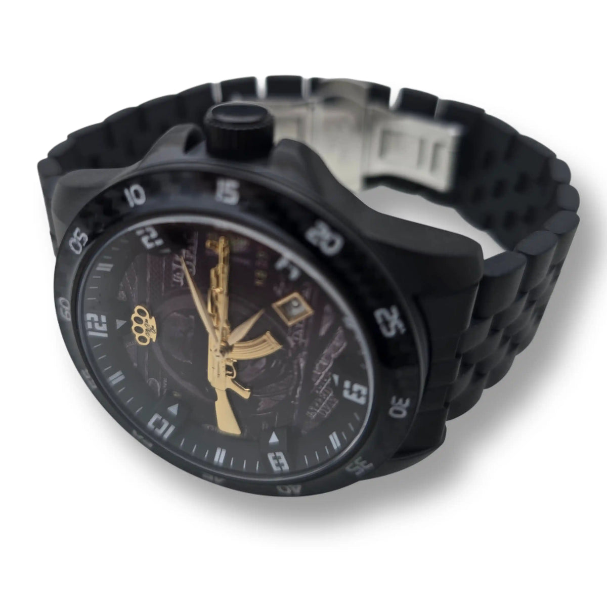 Orologio automatico MVL AK47 carbonio nero, vista laterale con bracciale a maglie e logo MVL dorato