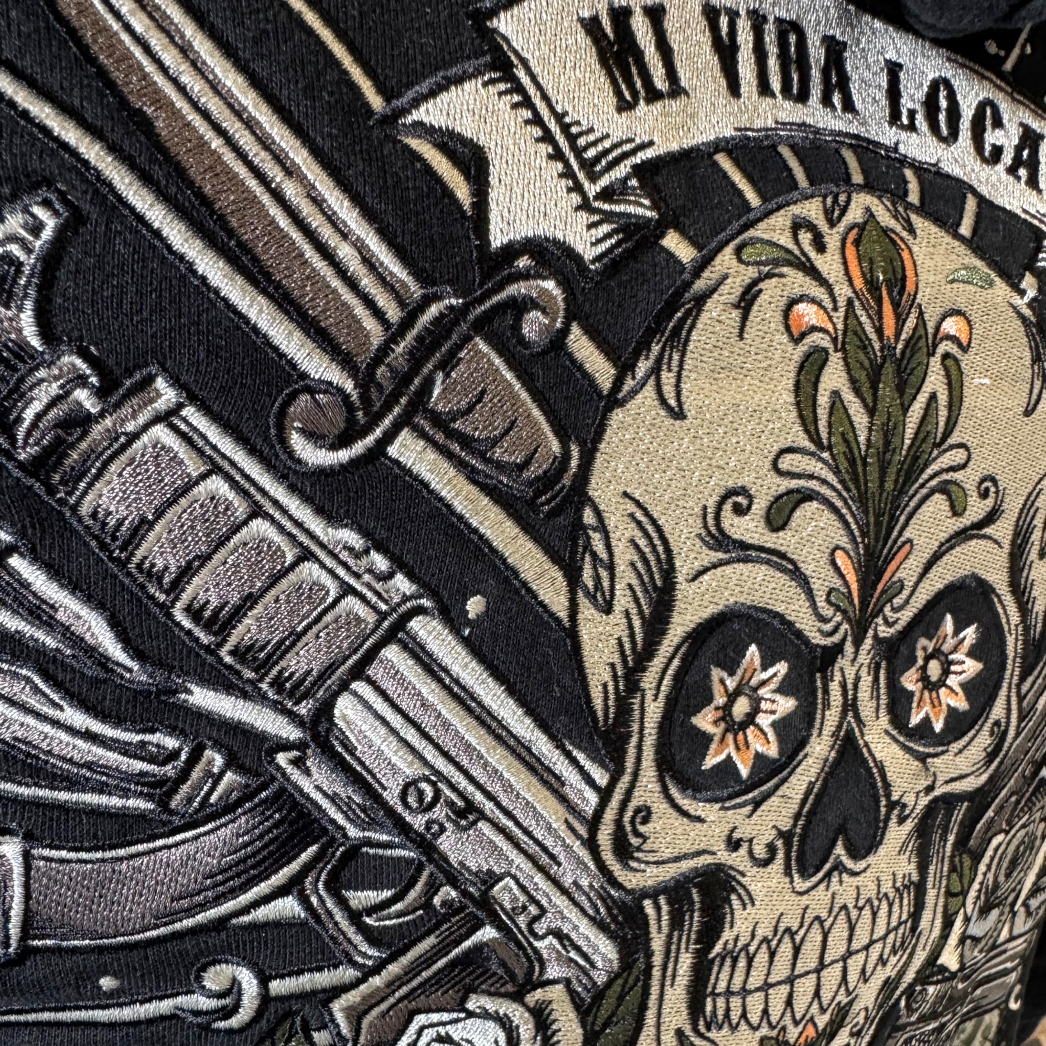 Felpa con cappuccio MVL "Ammo skull"