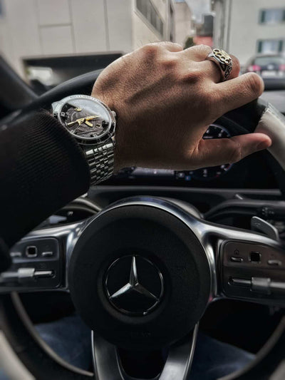 Montre-bracelet automatique MVL « AK47 » - argentée