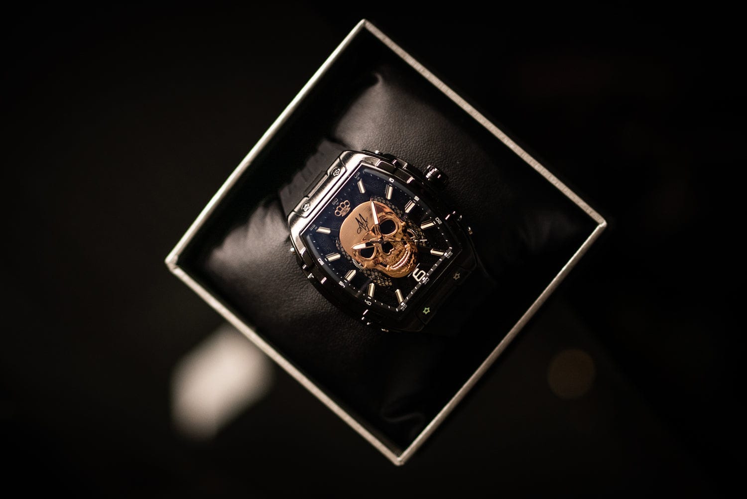 Автоматические часы MVL с черепом, японский механизм / силиконовый ремешок - черный/черный